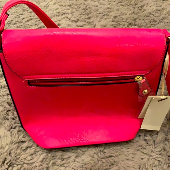 NWT VEGAN Pink cross body purse - Picture 13 of 13